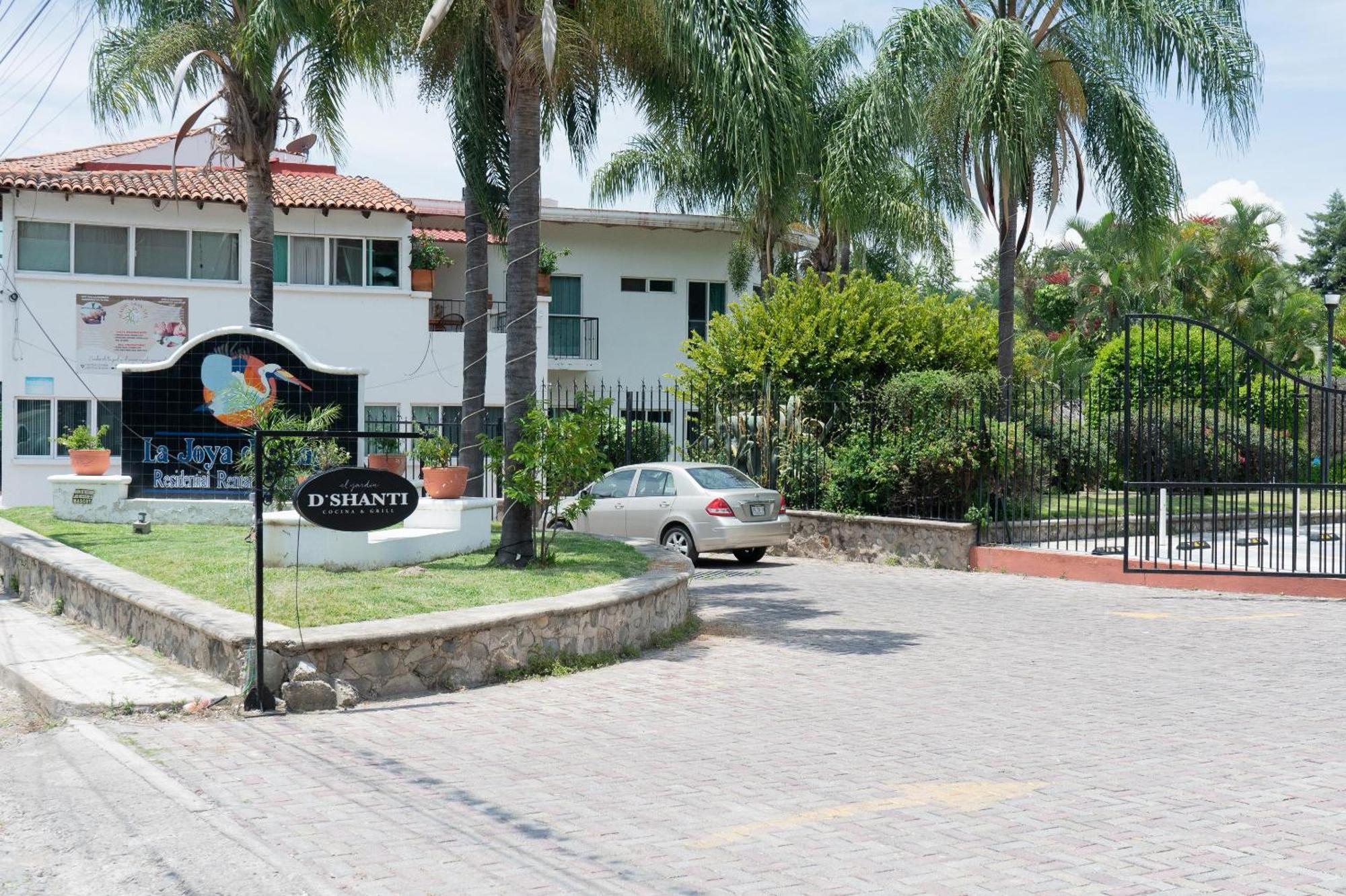 Capital O La Joya Del Lago Ajijic Exteriör bild